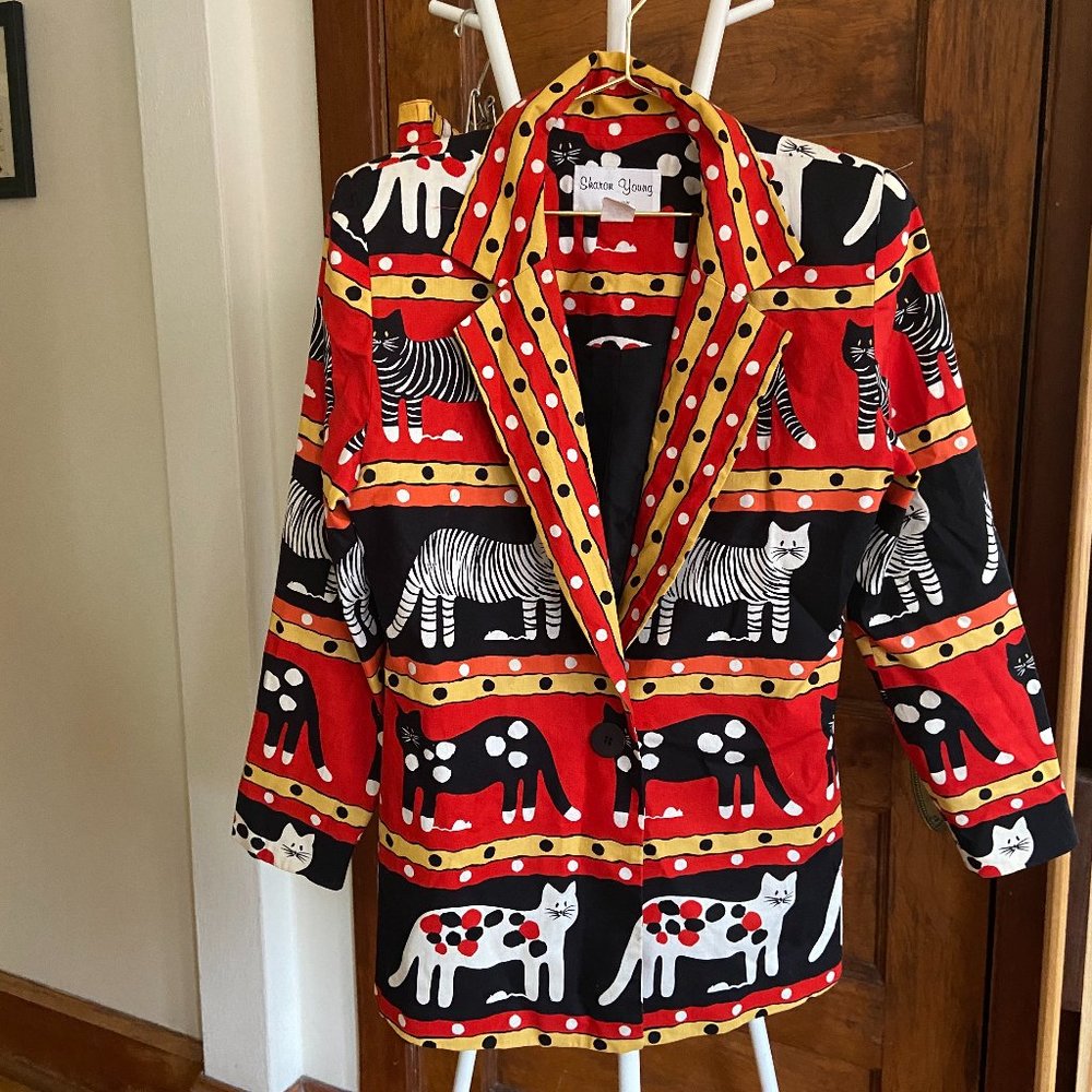 AMAZING Vintage Cat Suit - Shorts and Blazer
